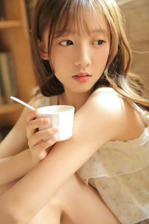 某队遭遇惨败，球员面临巨大压力，某支球队